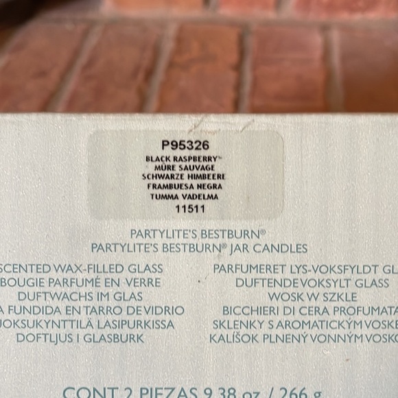 NIB Set of 2 PartyLite Black Raspberry Jar Candles - Picture 4 of 4